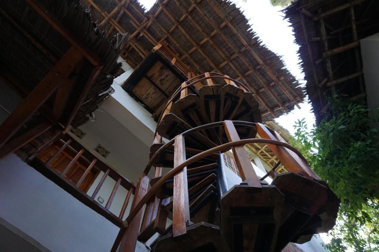 Mangga Lodge Bira Exterior foto